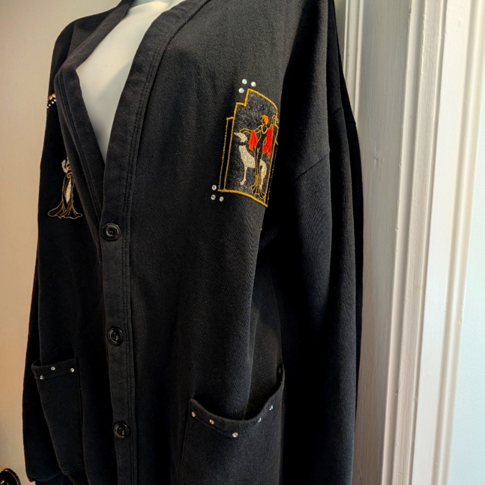 Vintage 80's Jerzees Black Cardigan with Embroidered Details. OS. - Picture 8 of 8